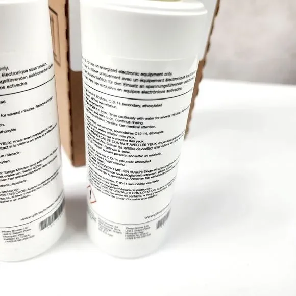 2 Pack Electronic Surface Cleaner from Pitney Bowes - Picture 2 of 2